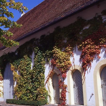Markgraeflich Badischer Gasthof Schwanen Salem  Exterior foto