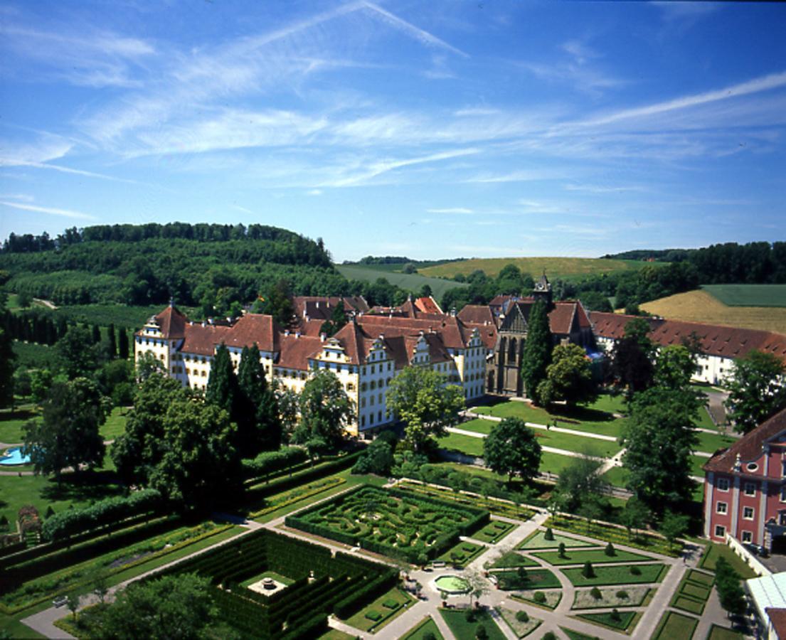 Markgraeflich Badischer Gasthof Schwanen Salem  Exterior foto